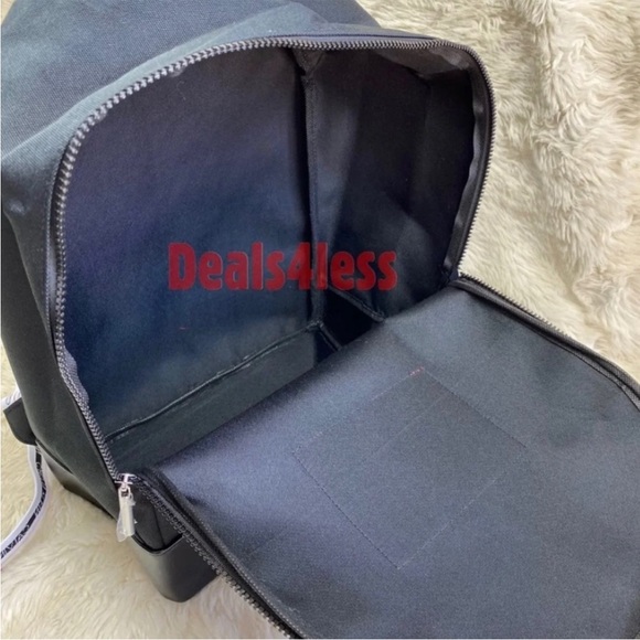 Calvin Klein Backpack Gym Bag Holdall Travel NWT - Picture 7 of 8